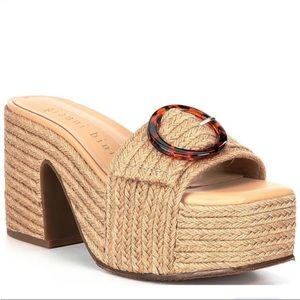 Gianni Bini Maris Jute Buckle Detail Square-Toe Platform